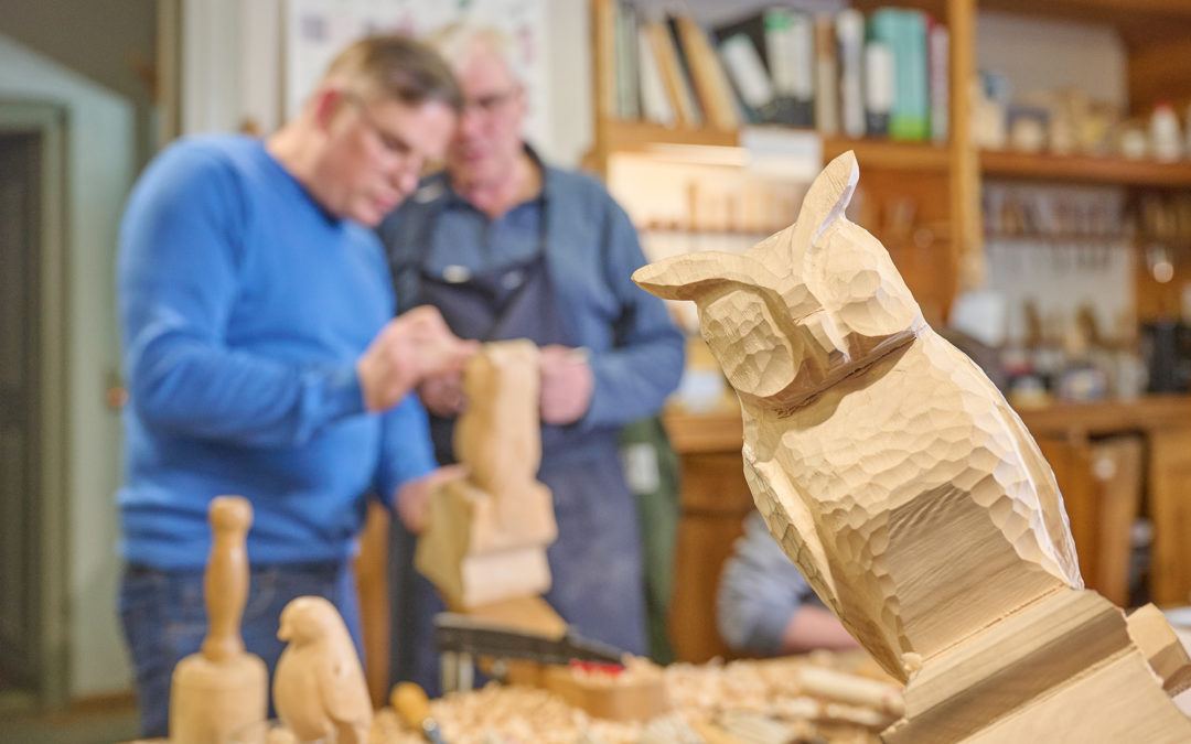 Schnupperschnitzen in den Sommerferien in Zschorlau